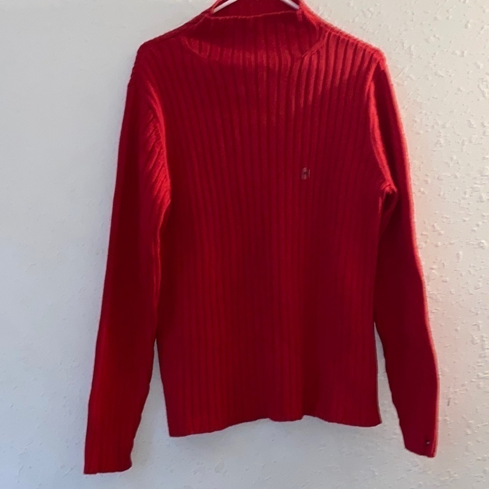 Nwt Women’s size extra large Tommy Hilfiger sweater red P3